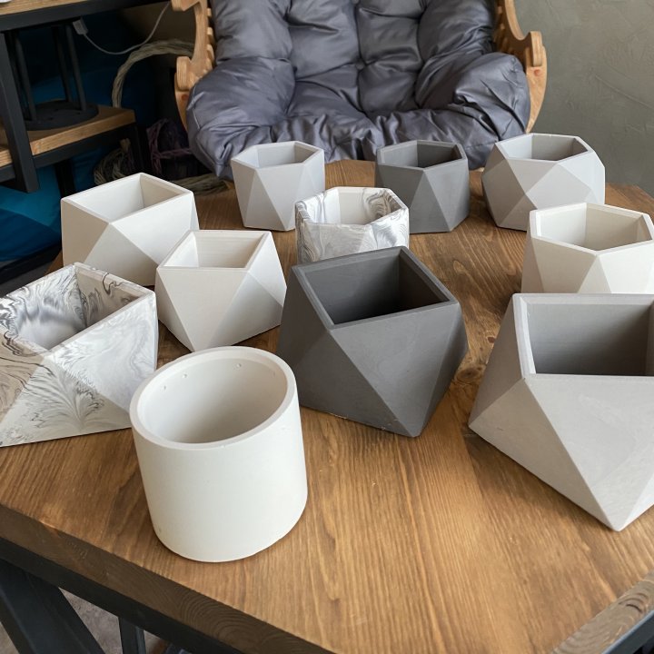 Дизайнерское кашпо в Москве