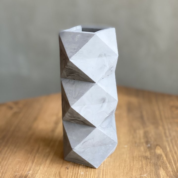 Дизайнерская ваза №1 в Москве