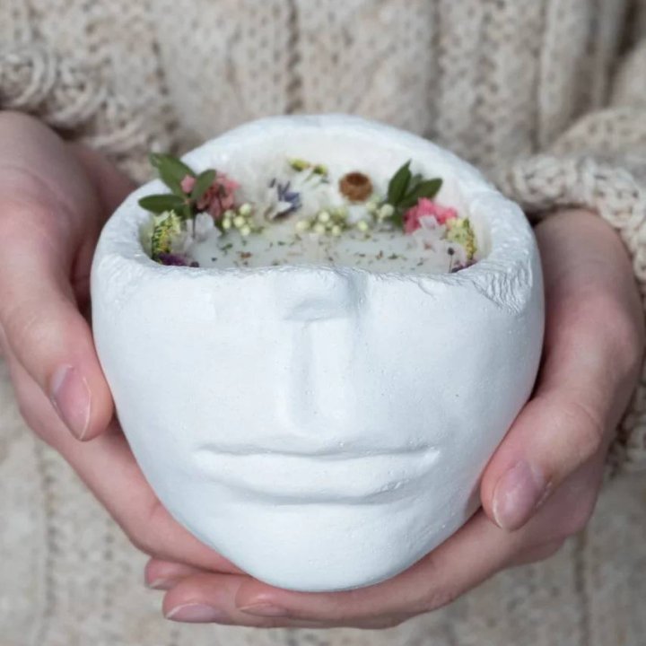 Дизайнерская свеча  в Москве