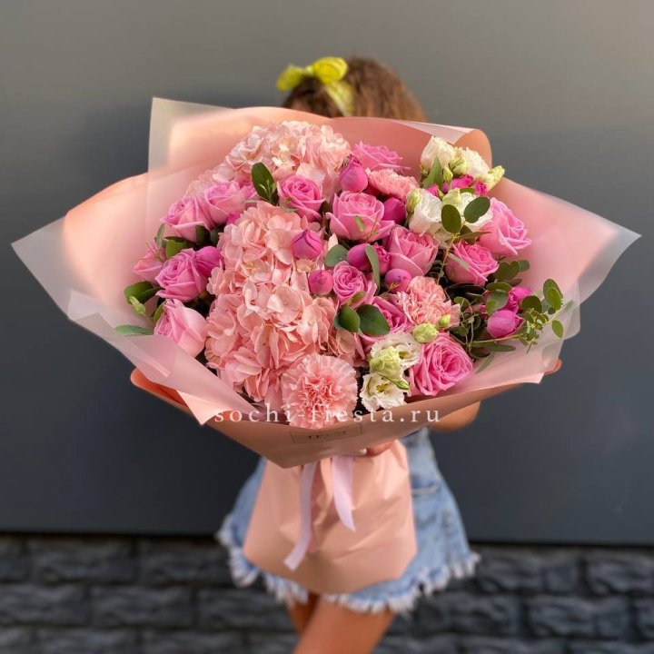 Авторский букет "Восторг" в Москве