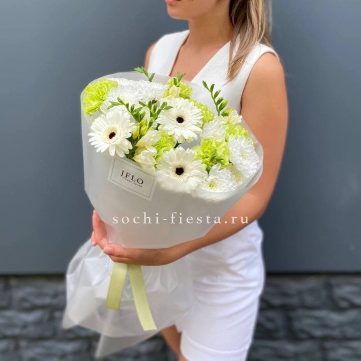 Букет "Джиржи фловерс" в Москве