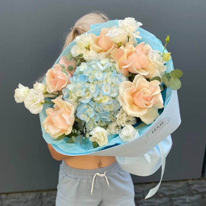 Сборный букет "Голубой закат" в Москве