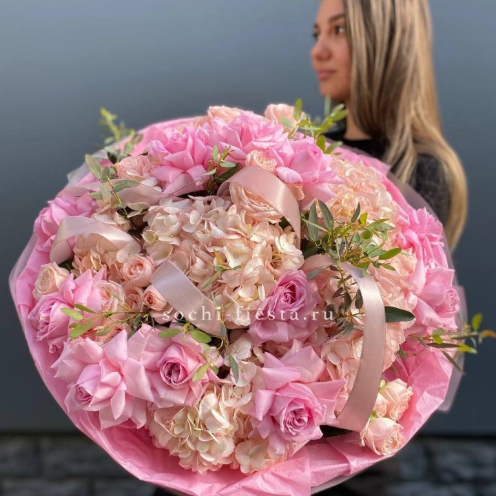  Букет "Миракола" с доставкой в Москве