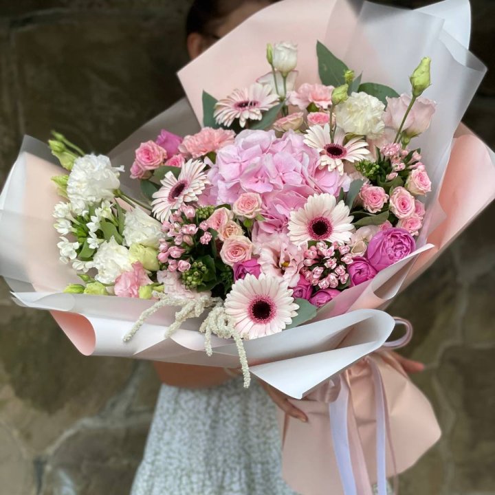 Авторский букет Пич в Москве