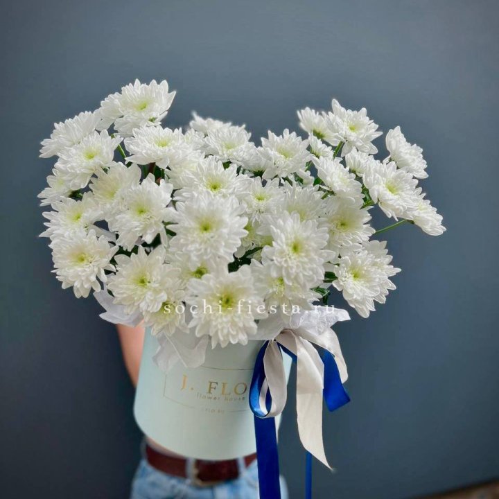 Коробка с хризантемами №3 в Москве