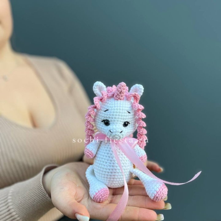 Единорог ручной работы-2 в Москве