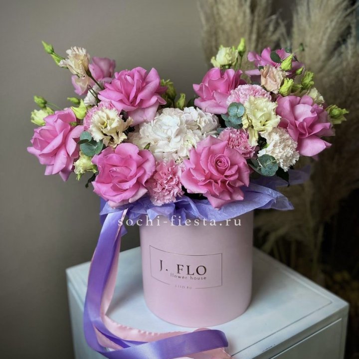 Цветочная коробка "Мишель" в Москве