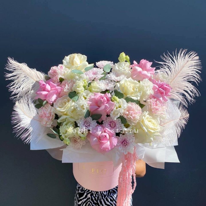 Дизайнерский бокс "Ловели" №2  в Москве