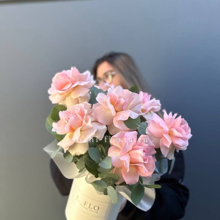 Французские роз в боксе в Москве