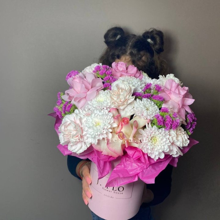  Бокс "Нежная яркость" в Москве