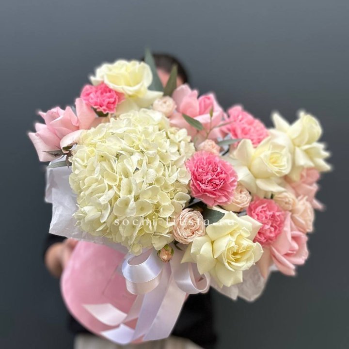 Дизайнерский цилиндр №5 в Москве