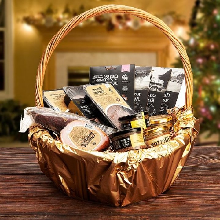 Гастрономическая корзина иксель в Москве