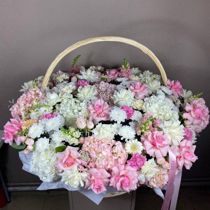 Авторская корзина №2 в Москве
