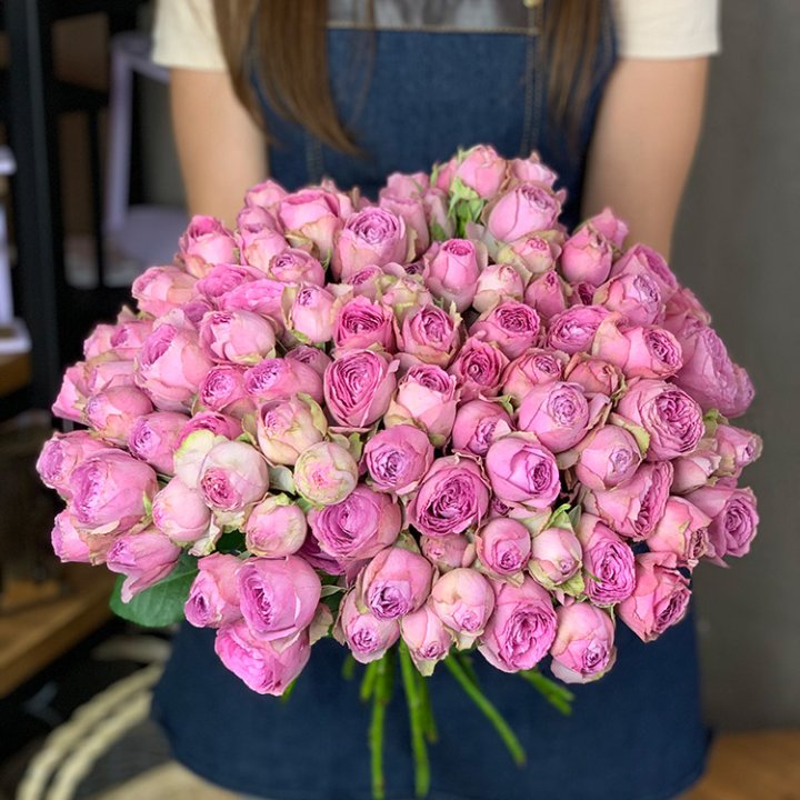 Розы Lavender поштучно в Москве