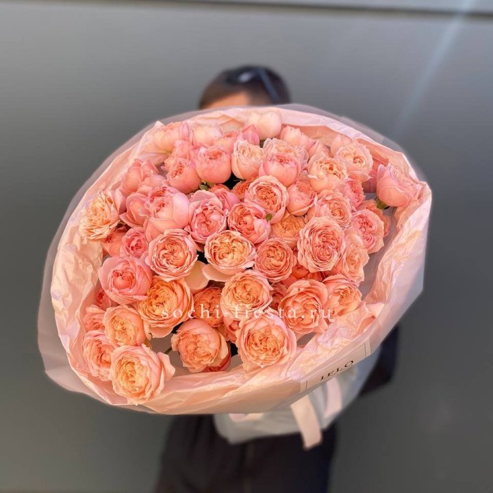 Букет из 21 пионовидной розы Джульетта в Москве