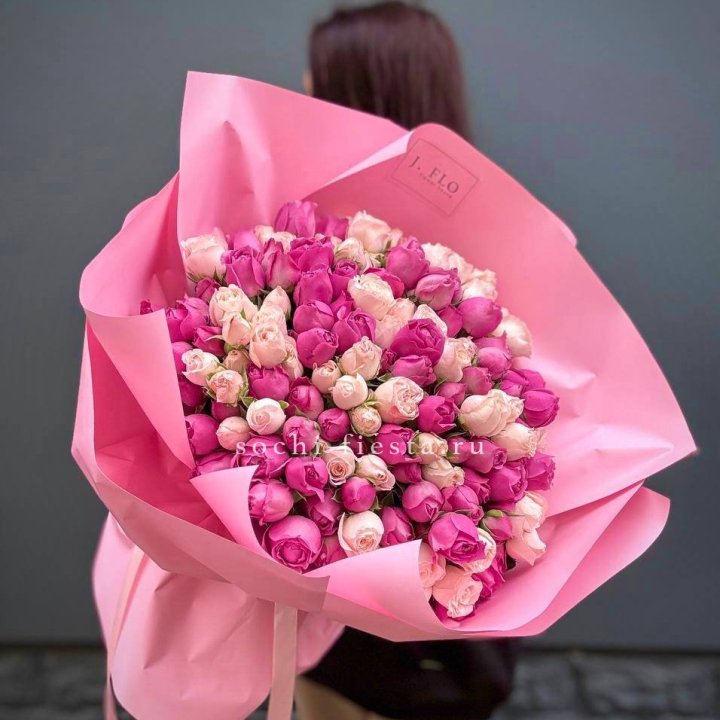 51 кустовая роза  в Москве