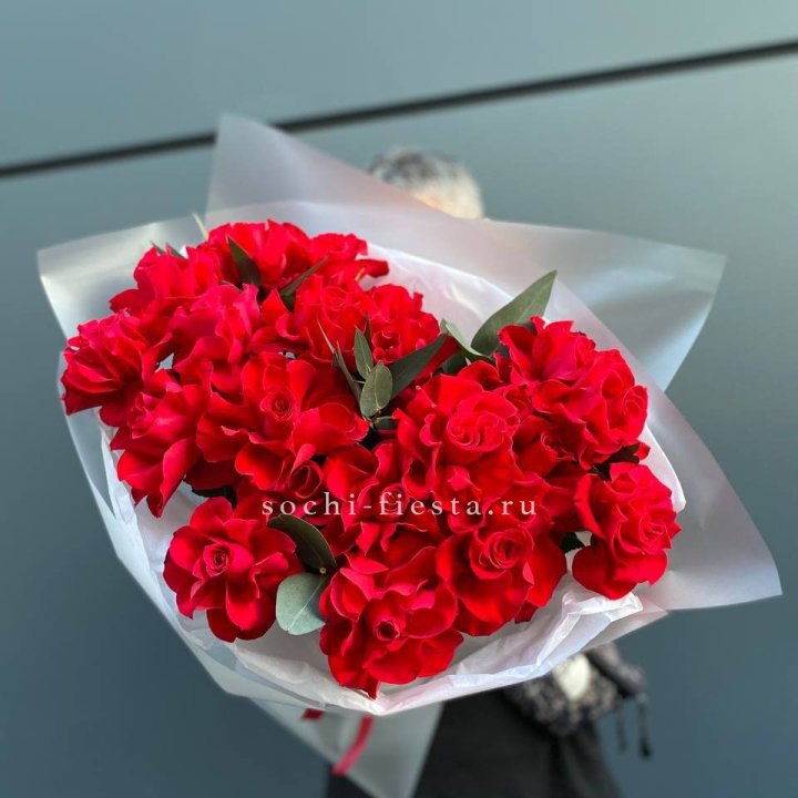 21 Красная французская роза в Москве