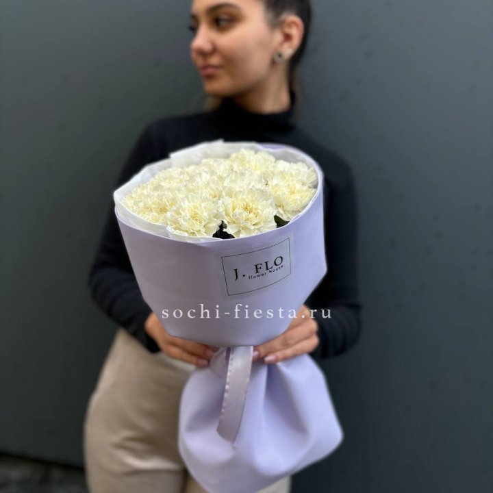 Букет белых диантусов в Москве