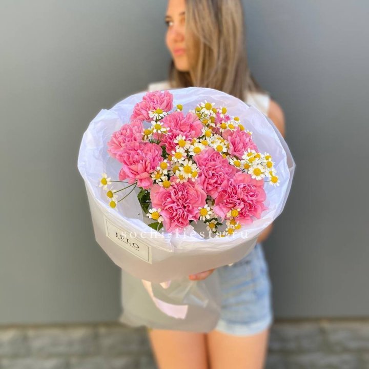 Дуобукет диантусов и ромашек в Москве