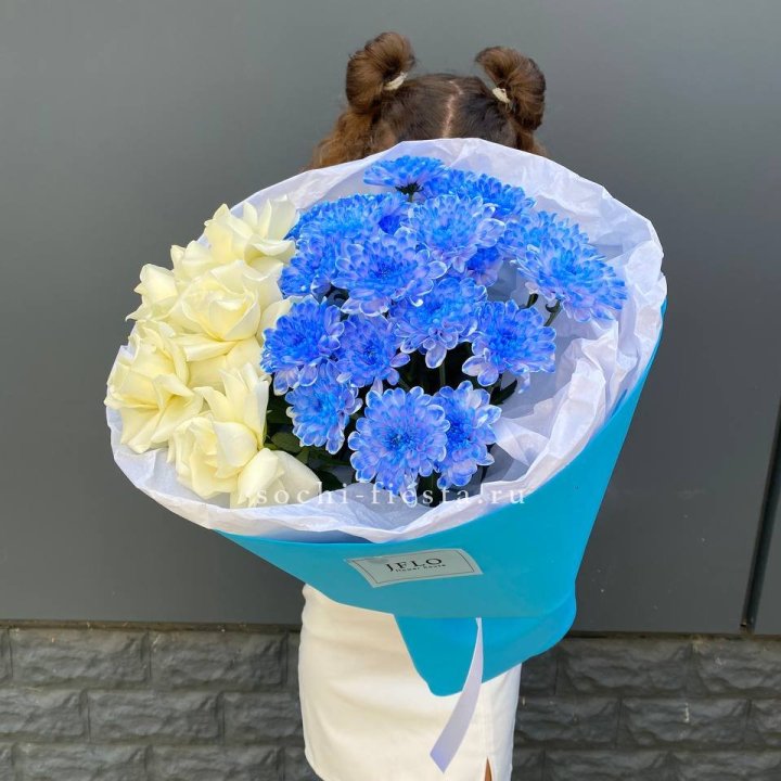 Дуо букет розы и хризантема в Москве