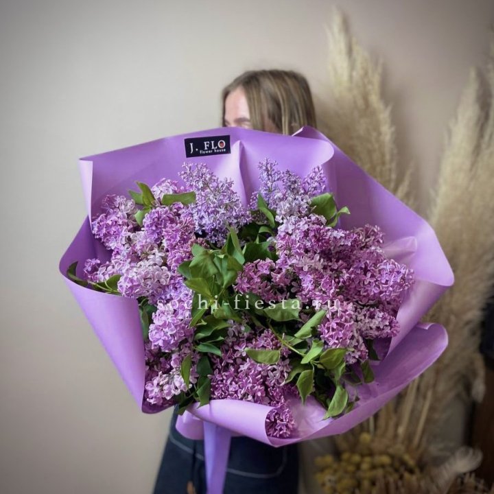 Букет сирени №5 в Москве