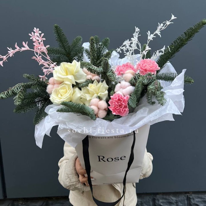 Цветочная сумка с нобилисом в Москве