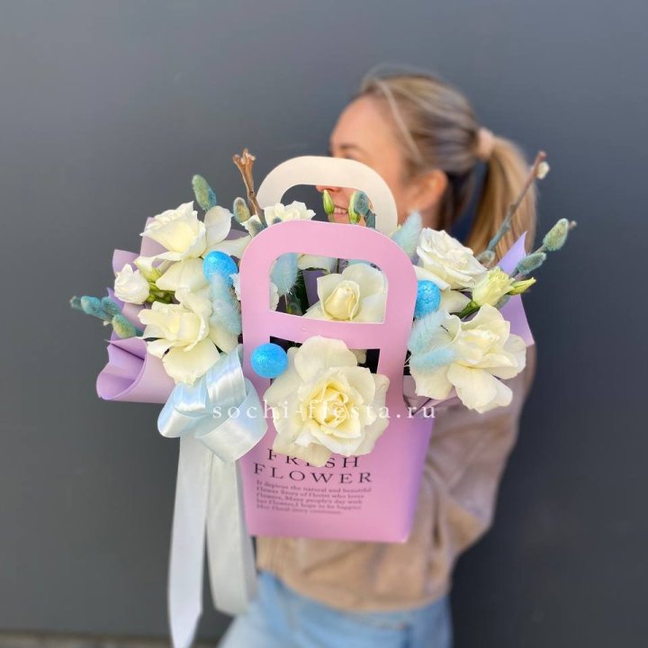 Цветочная сумочка "Пасхальная композиция" в Москве