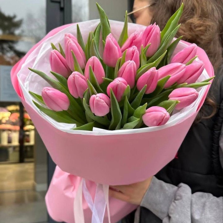  19 розовых тюльпанов в Москве