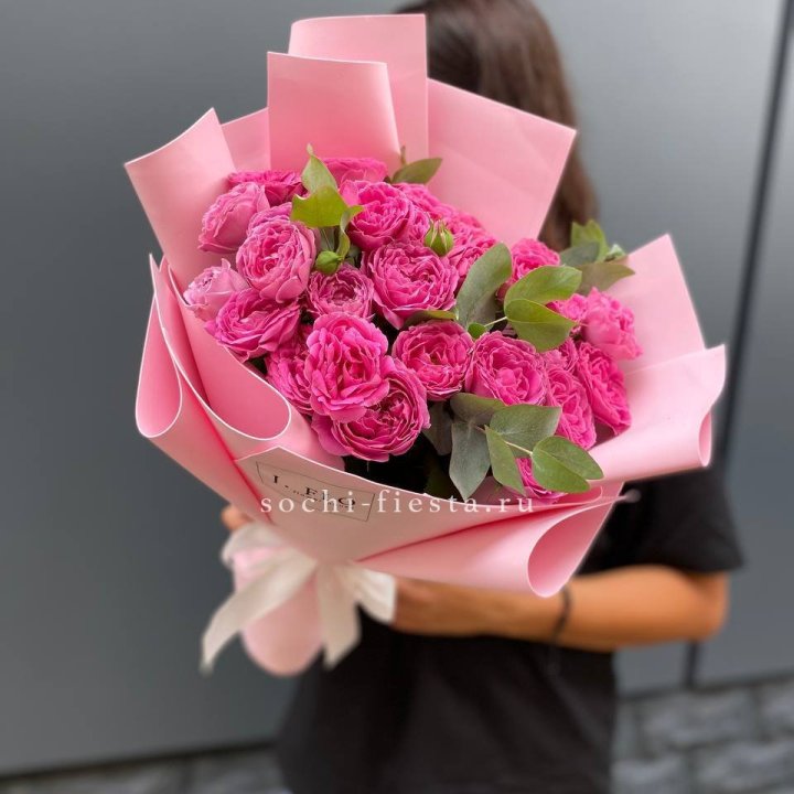 Пионовидные розы мисти баблс N.2 в Москве