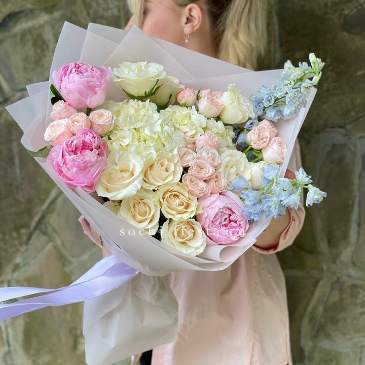 Букет с пионами "Богема" в Москве