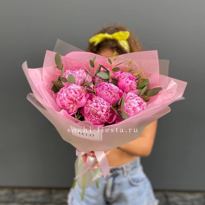7 ярких пионов в оформлении в Москве