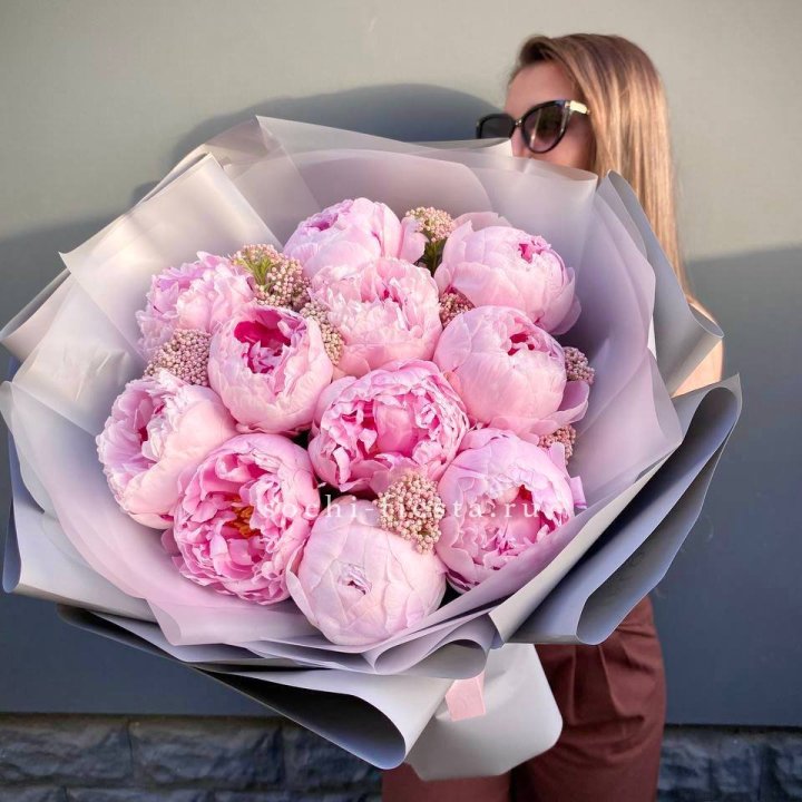 Букет с пионами "Стайл" в Москве