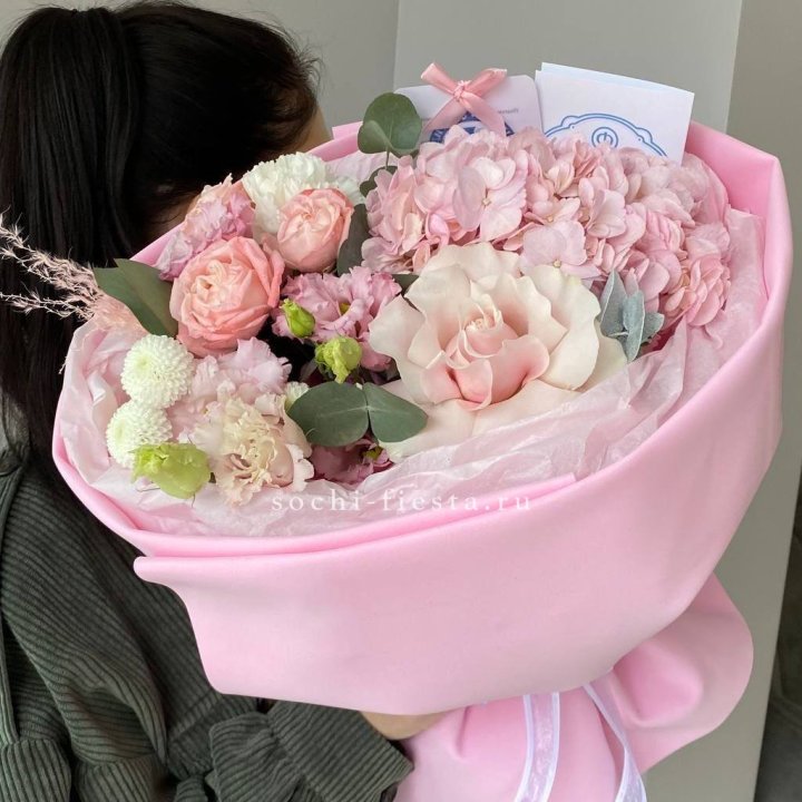 Авторский букет "Пинки" в Москве