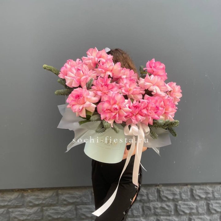 Бокс из 15 французских роз в Москве