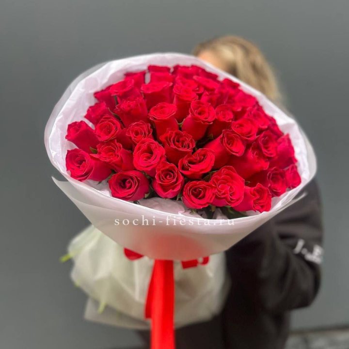 55 красных роз "Амелия" в Москве