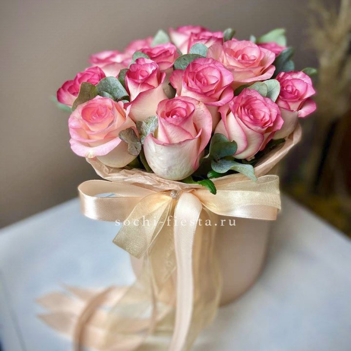 19 Роз Джумилия в коробке в Москве