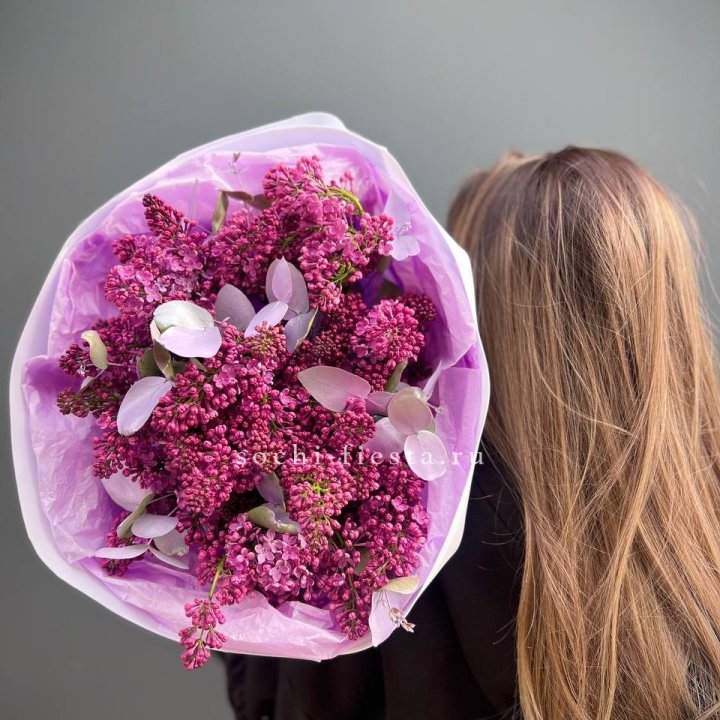 Букет сирени  в Москве