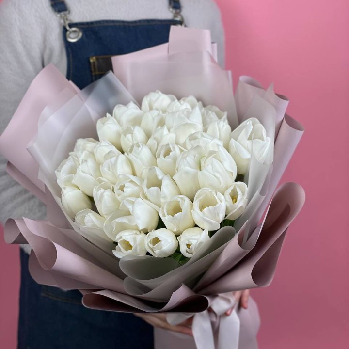 Букет белых тюльпанов "Пур-пур" в Москве